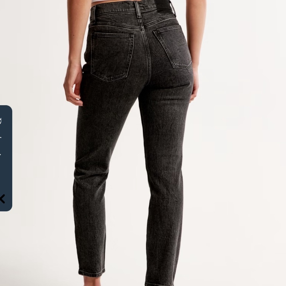 Abercrombie High Rise Mom Jean - Picture 6 of 7